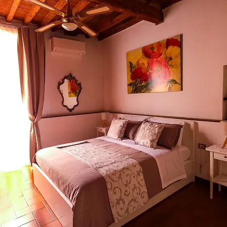 La Fonderia Charme Oltrarno - Apartment With Private Patio-2