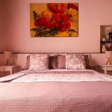La Fonderia Charme Oltrarno - Apartment With Private Patio-3